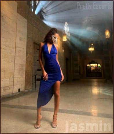 Vietnamese Female Escort Jasmin Image 3